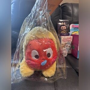 TWINKLE TWINKLE PLUSH PILLOW